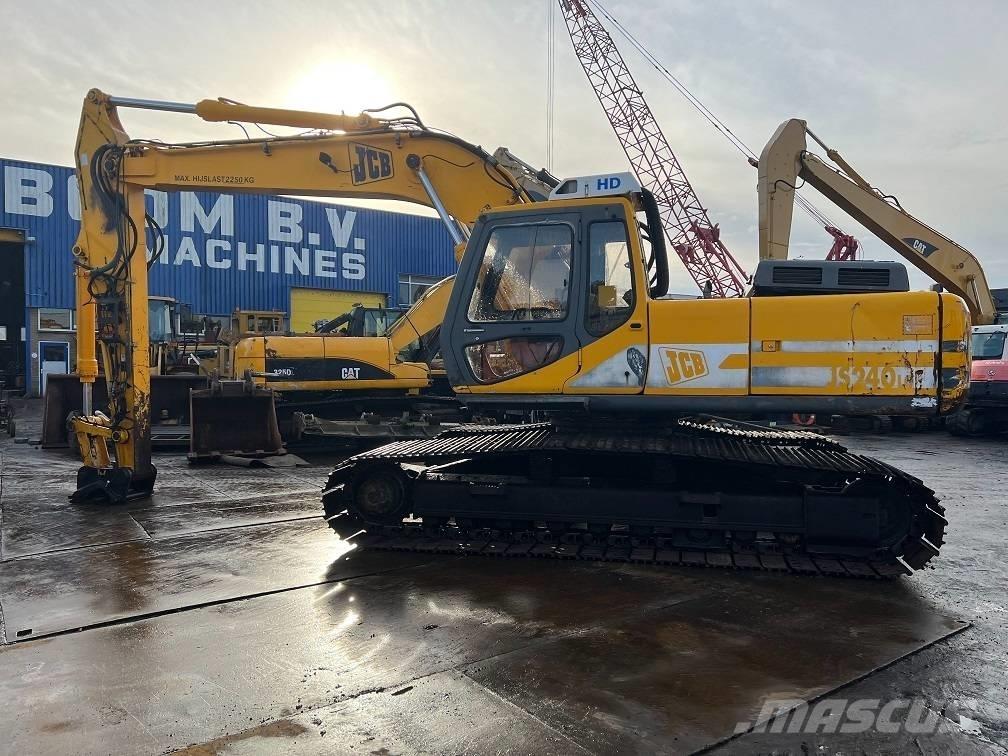 JCB JS 240 LC Pelle sur chenilles