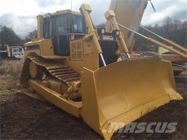 CAT D 6 R Bouteurs sur chenilles