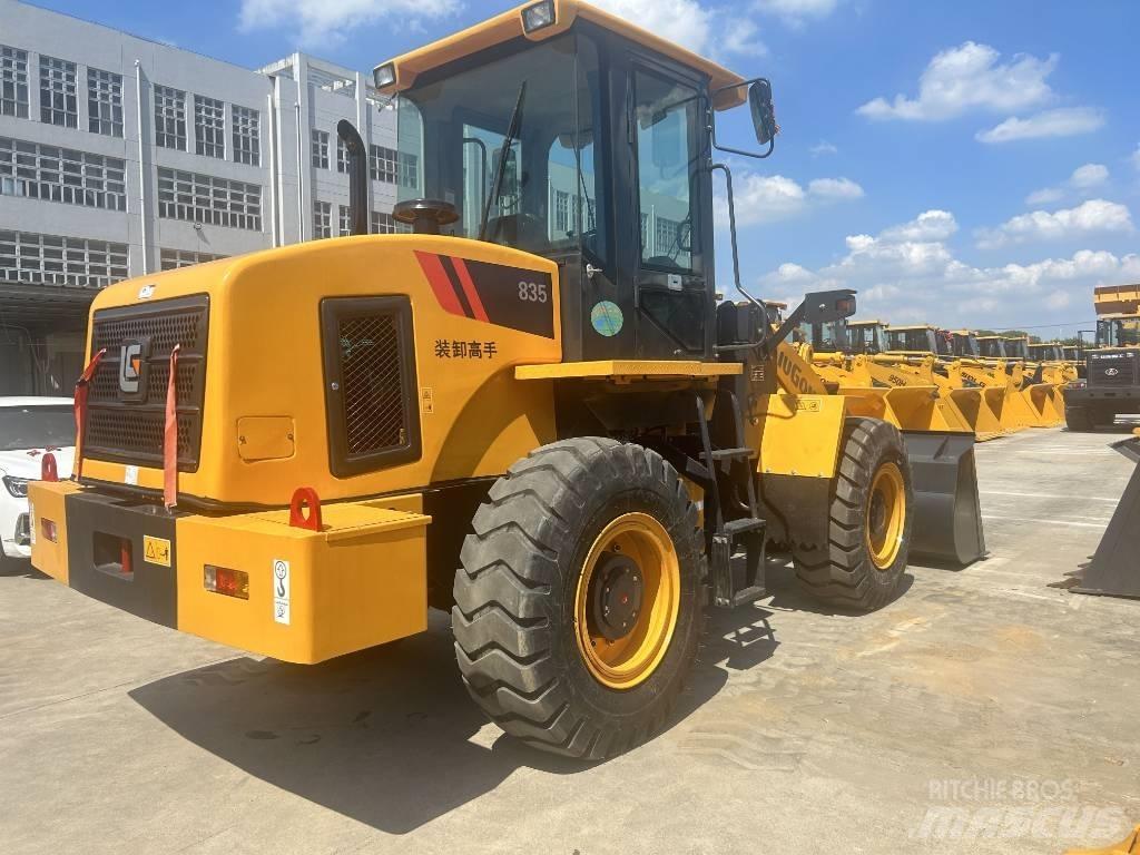 LiuGong 835 Chargeuse sur pneus