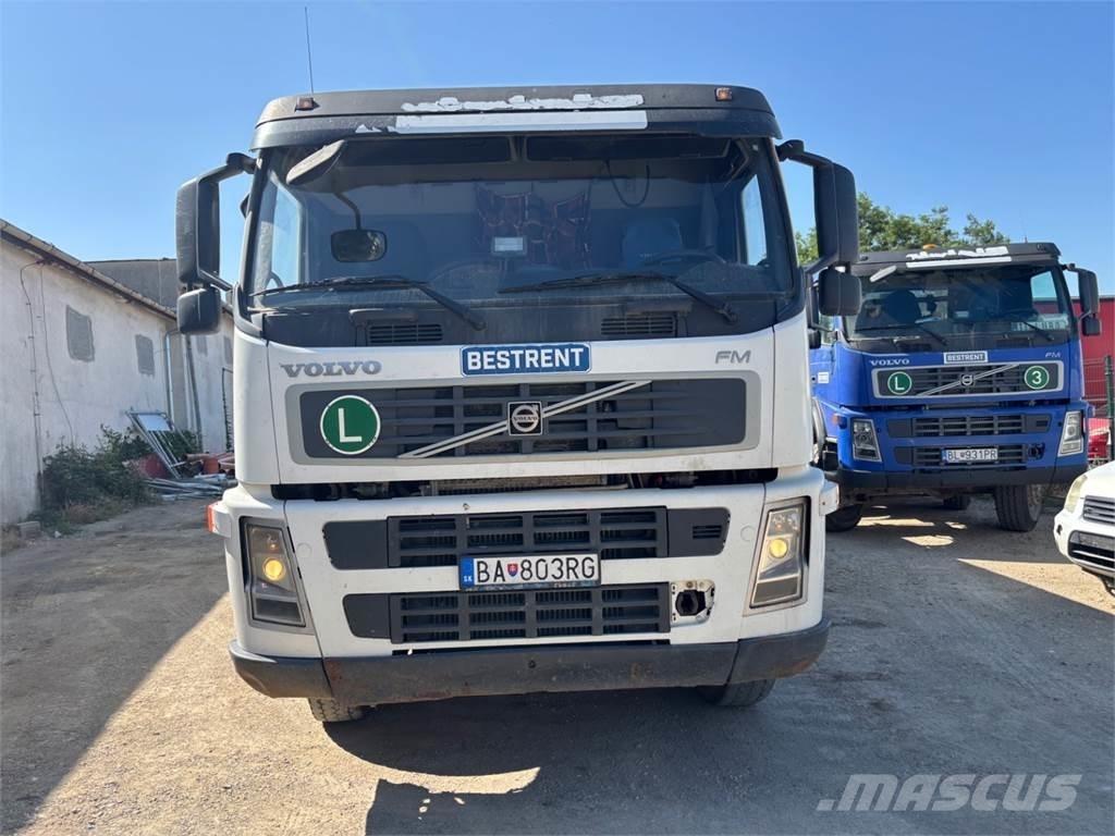 Volvo FM 440 8X4 Camion benne