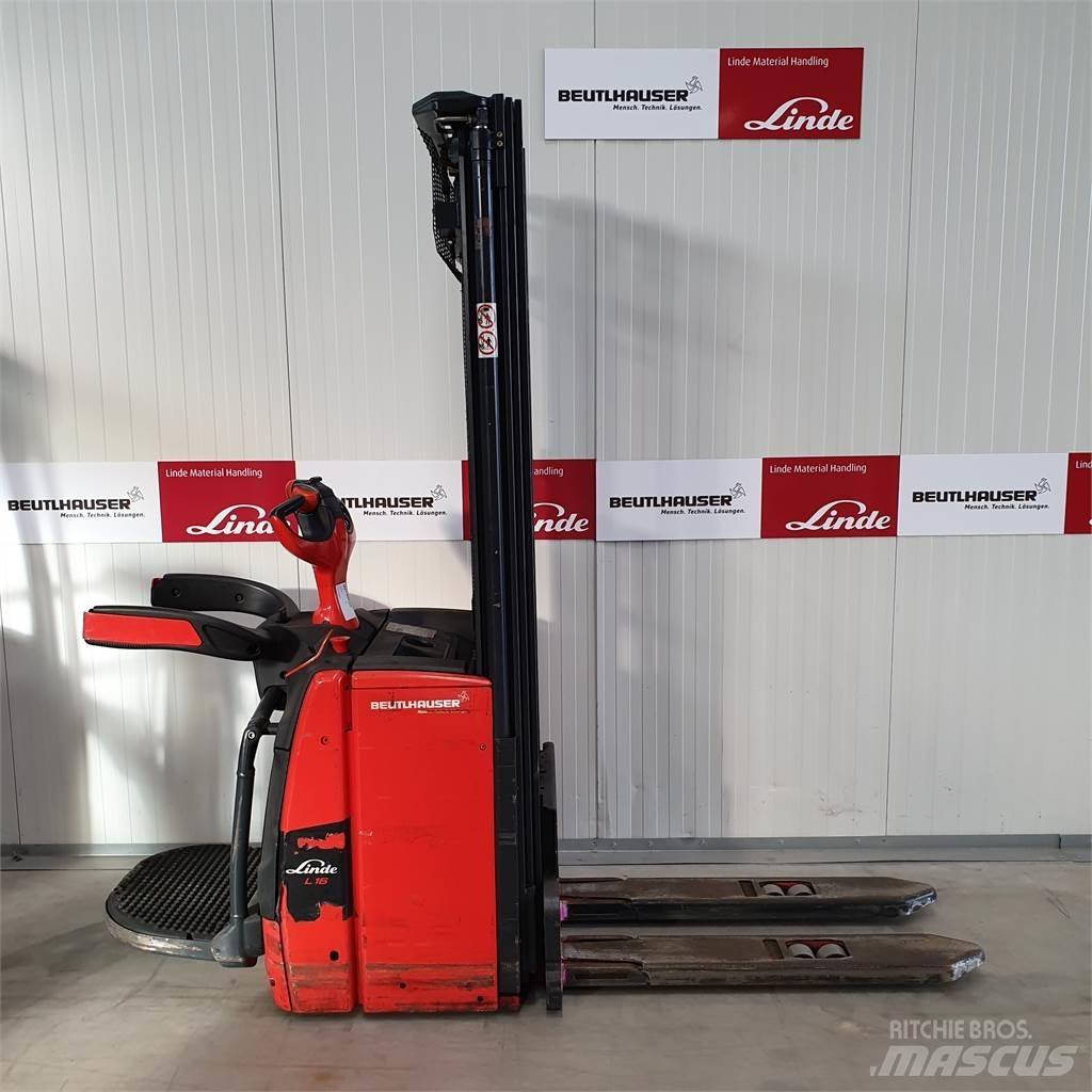 Linde L16AP Gerbeur accompagnant