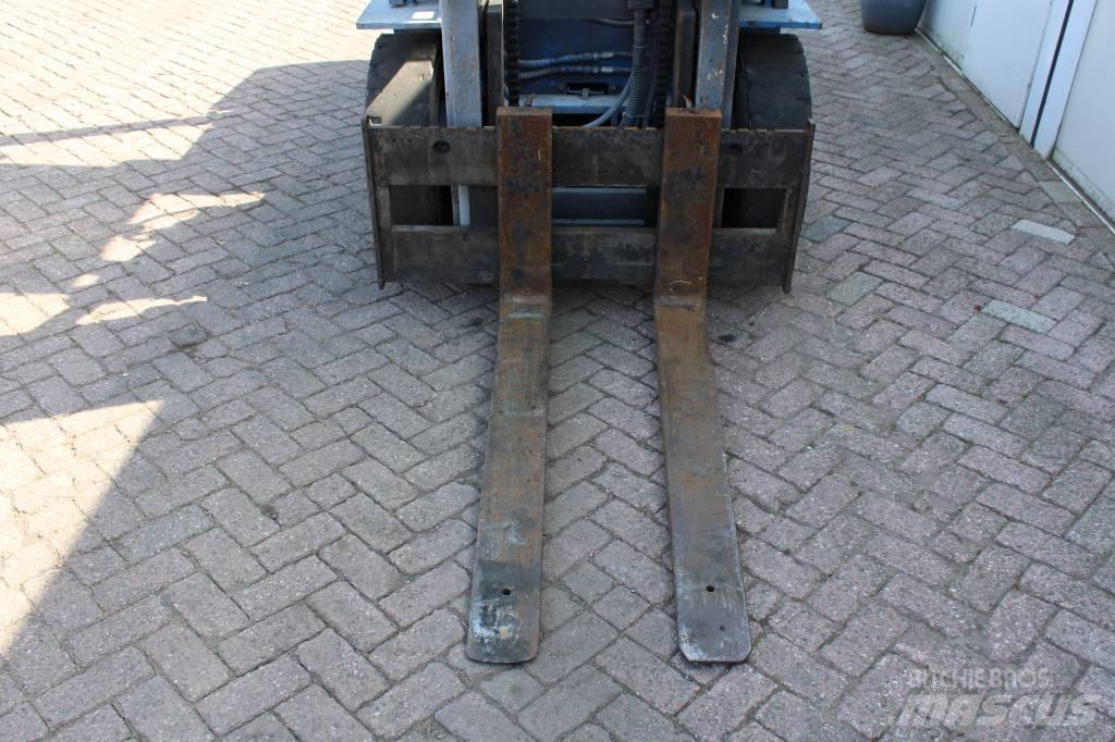 Daewoo D 40 S Chariots diesel
