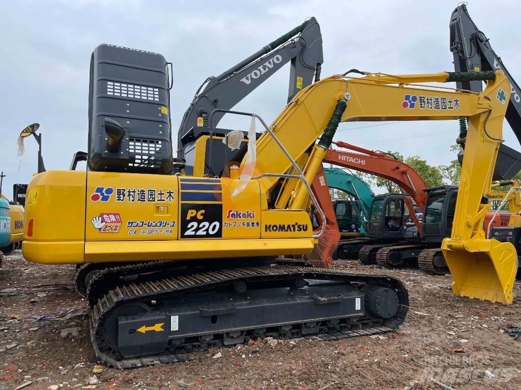 Komatsu PC 220 Pelle sur chenilles