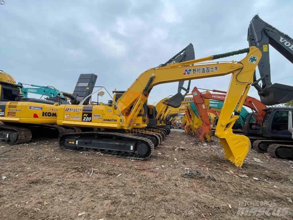 Komatsu PC 220 Pelle sur chenilles