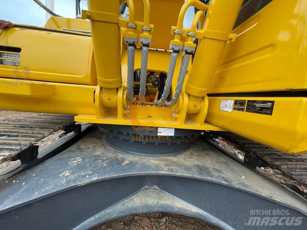 Komatsu PC 220 Pelle sur chenilles