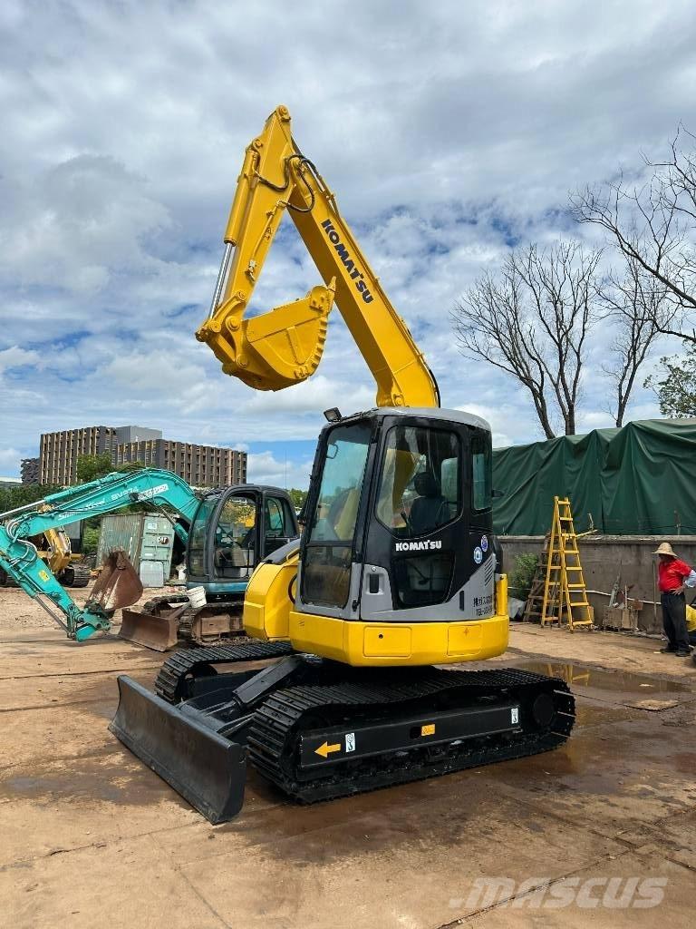 Komatsu PC 78 US-6N0 Pelle sur chenilles