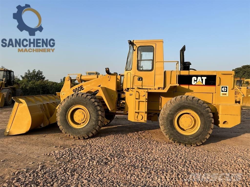 CAT 950 E Chargeuse sur pneus