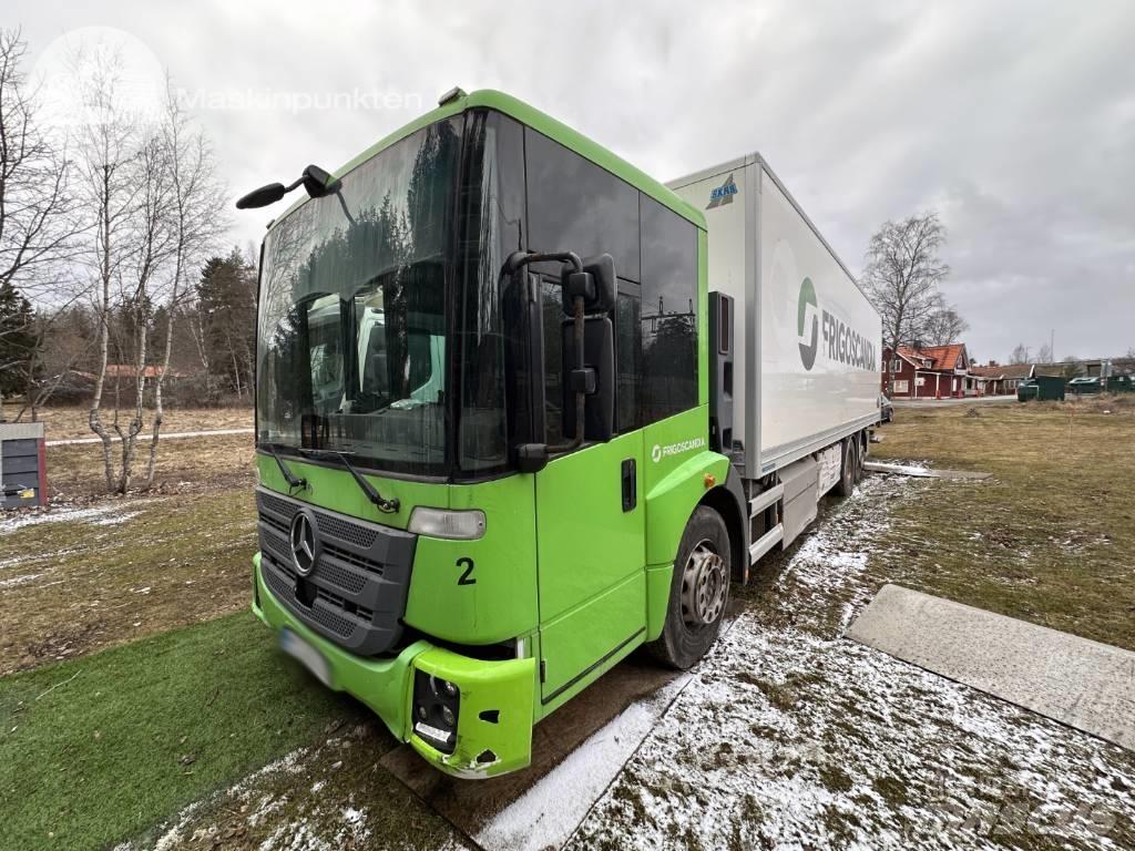 Mercedes-Benz Econic Camion Fourgon