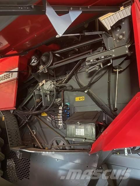 Massey Ferguson 7244 Moissonneuse batteuse