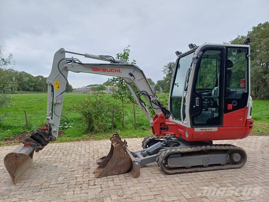 Takeuchi TB 230 Mini pelle < 7t