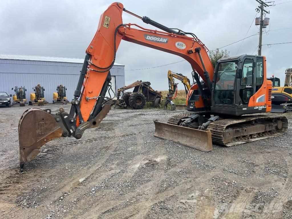 Doosan DX 140 LCR Pelle sur chenilles