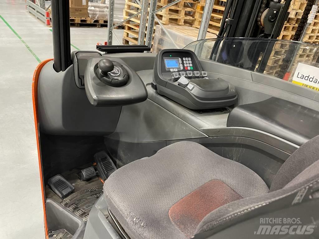 Toyota BT RRB 2 Chariot à mât rétractable