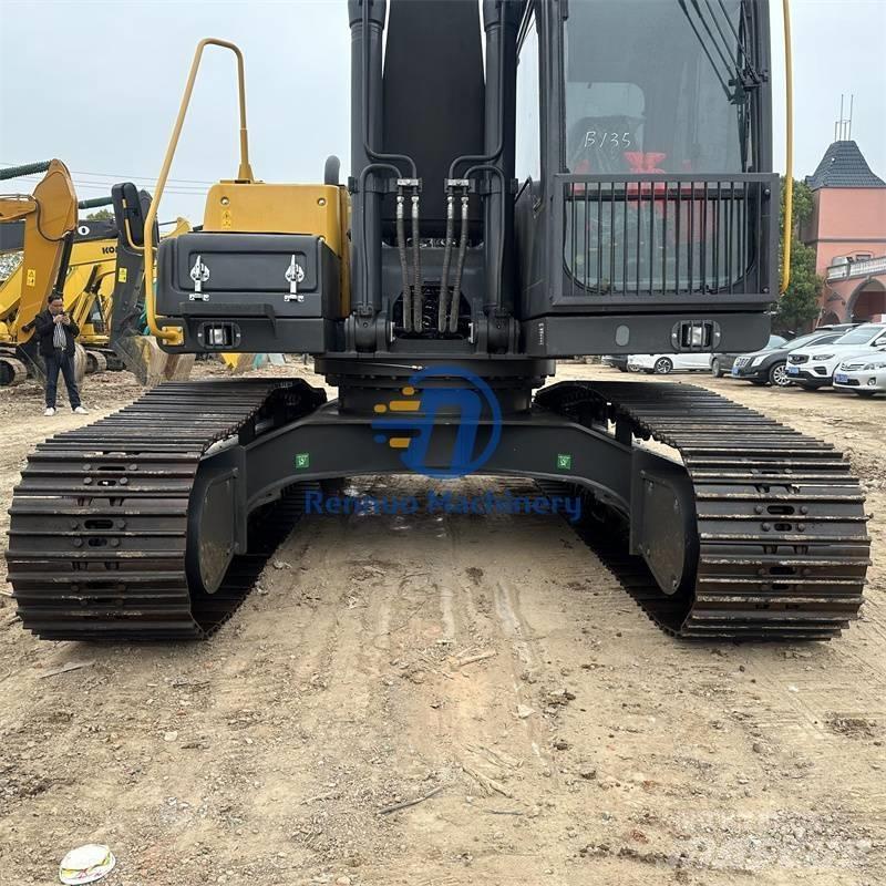 Volvo EC 240 Pelle sur chenilles