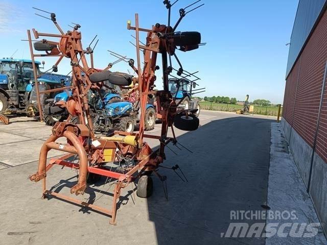 Kuhn GF8501 MH Rateau faneur