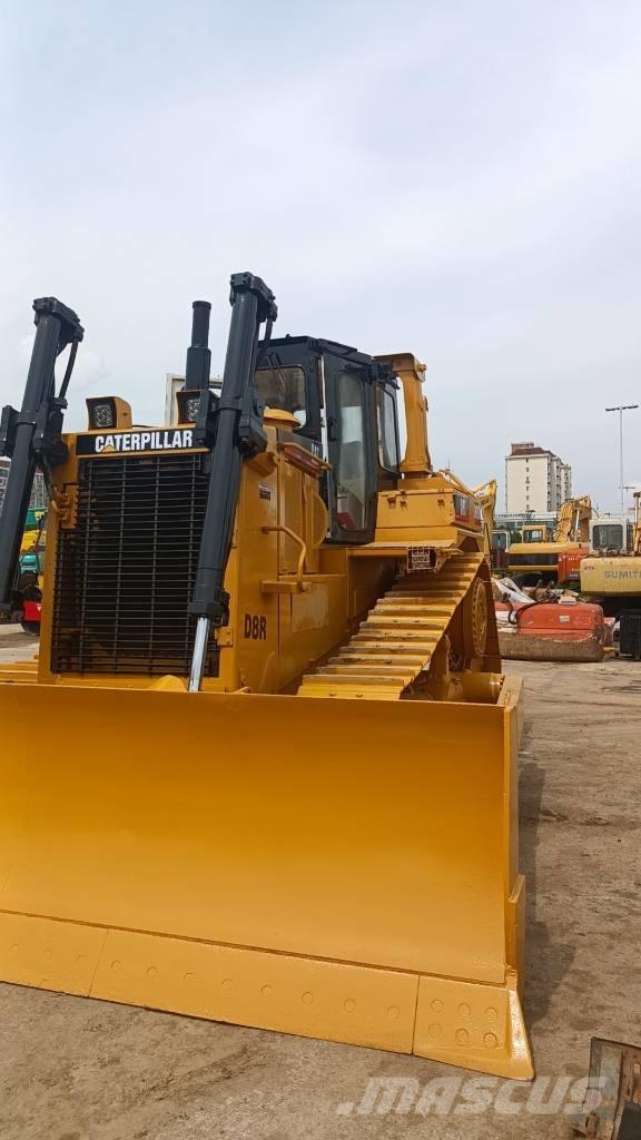 CAT D 8 R Bouteurs sur chenilles