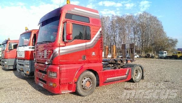 MAN 18.513 Tracteur routier
