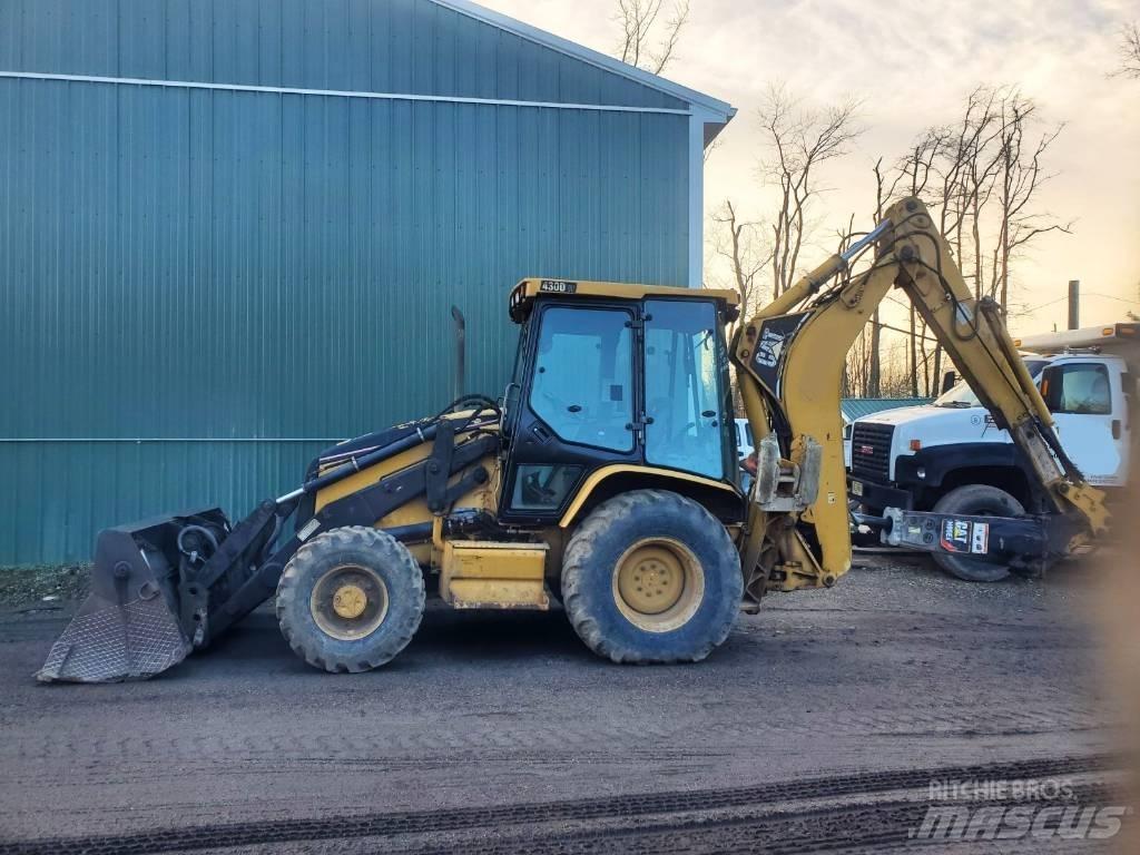 CAT 430 D IT Tractopelle