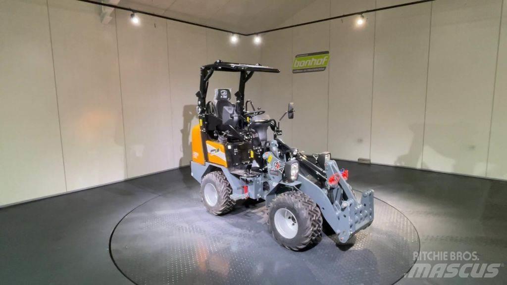 GiANT G 1500 X-TRA Chargeuse sur pneus