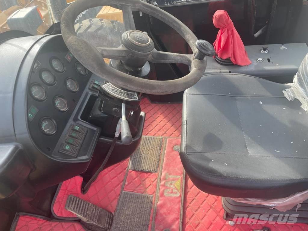 CAT 966 H Chargeuse sur pneus