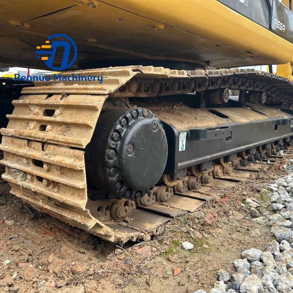 CAT 325D2 Pelle sur chenilles