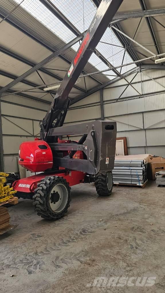Manitou 200 ATJ Nacelles articulées