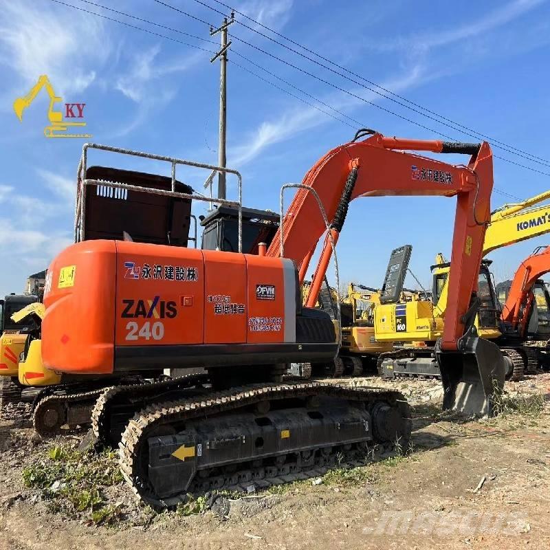 Hitachi ZX 240 Pelle sur chenilles