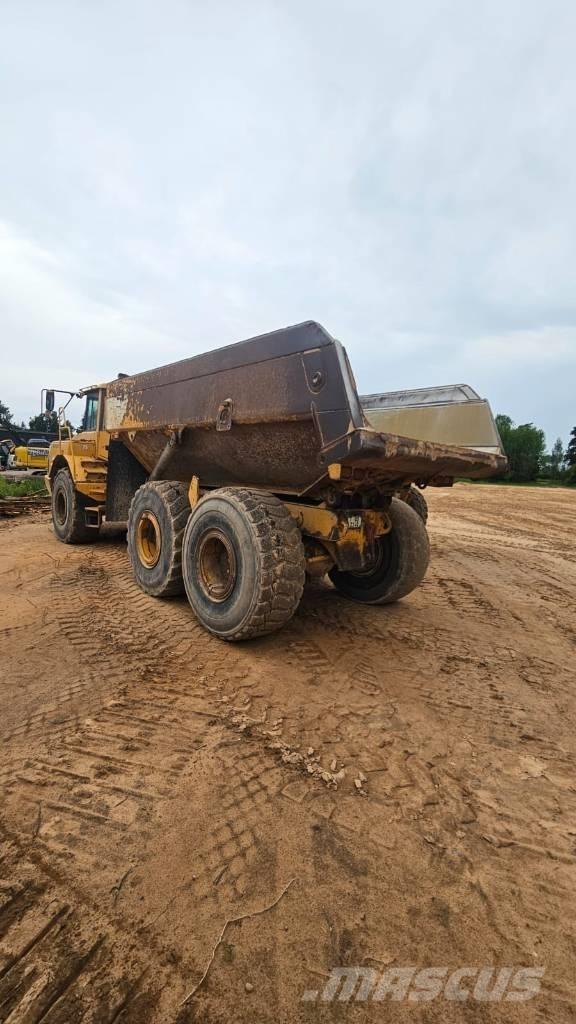 Volvo A 25 D Tombereau articulé