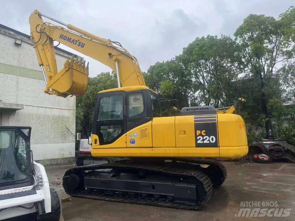 Komatsu PC 220-7 Pelle sur chenilles