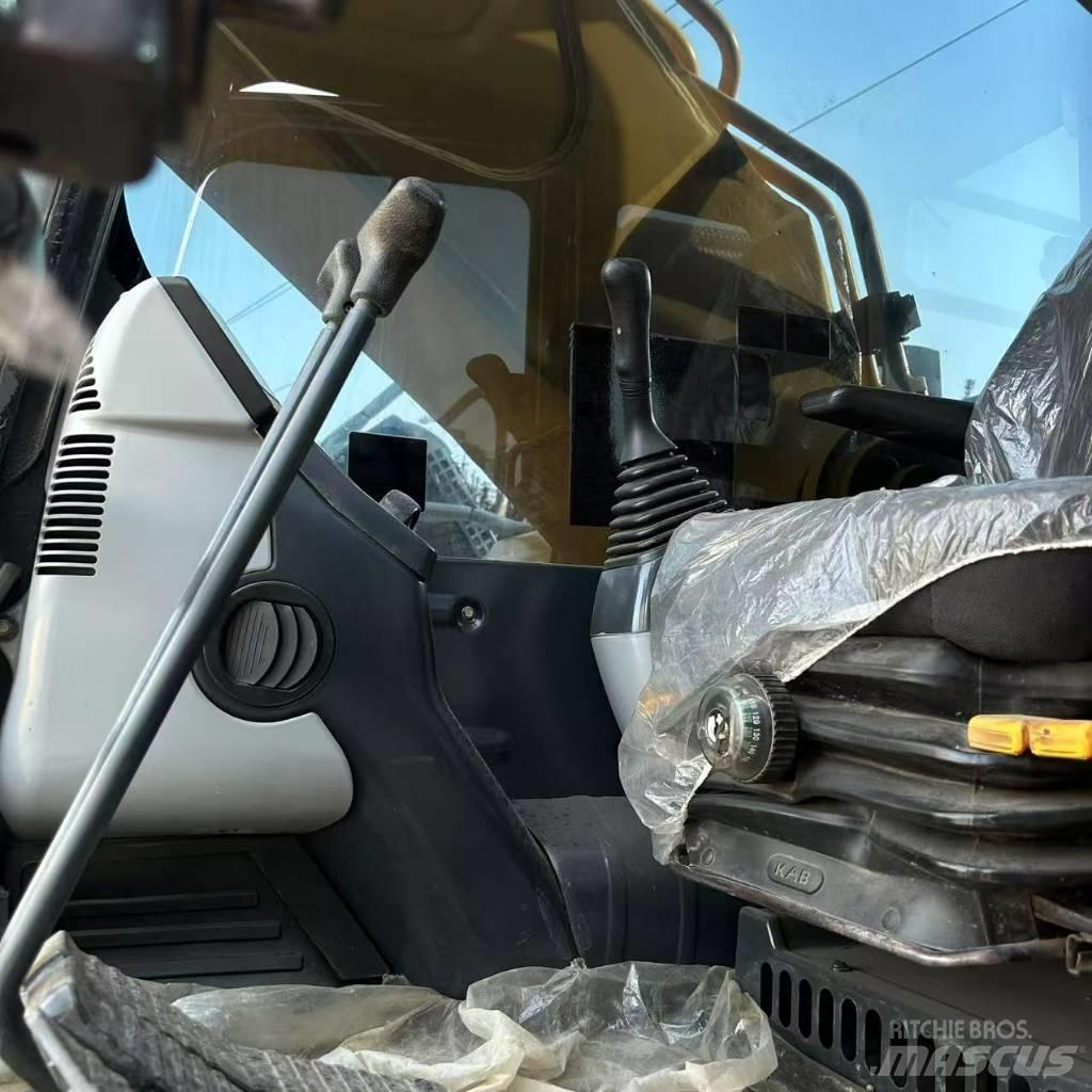 Komatsu 450 Pelle sur chenilles