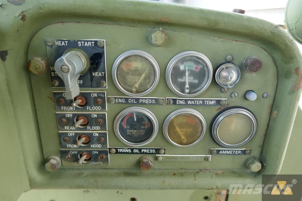 CAT D7F Ex-army Bouteurs sur chenilles