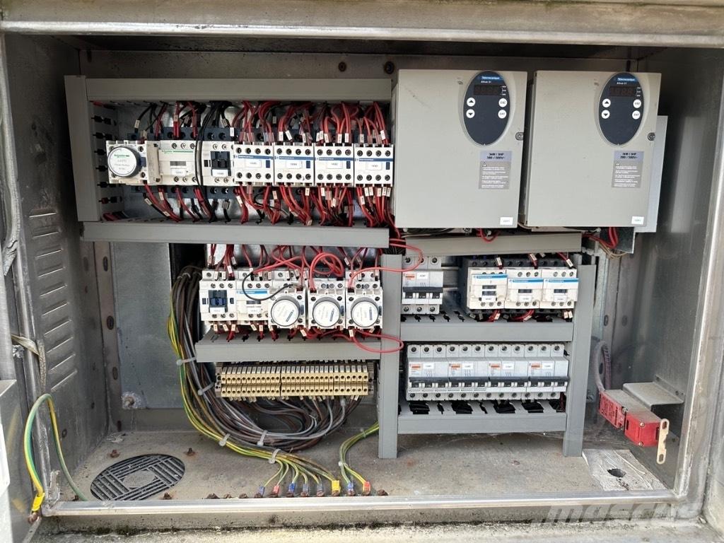 Comedil CBR 32 Plus Grue à montage rapide