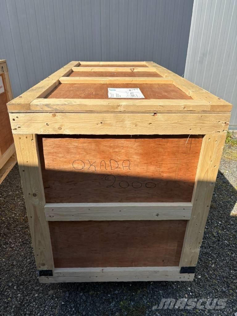 Okada 2000 Marteau hydraulique