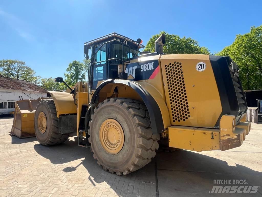 CAT 980 K  q coupler Chargeuse sur pneus