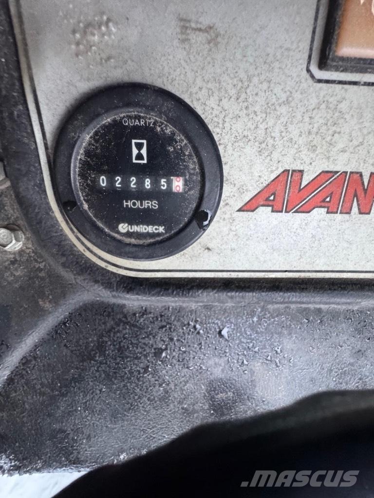 Avant 520+ Mini chargeuse