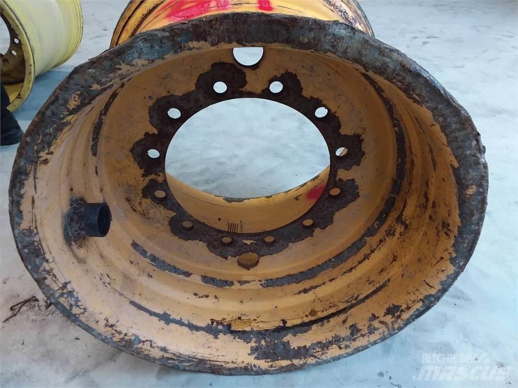Rottne H20 24x30,5 Pneus, roues et jantes