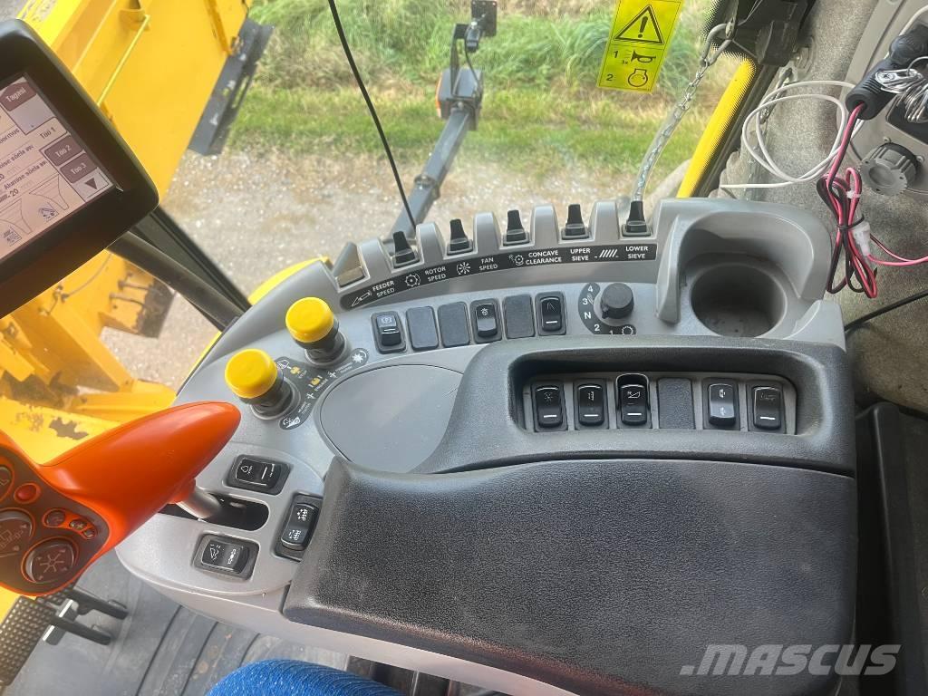 New Holland CX 8080 Moissonneuse batteuse