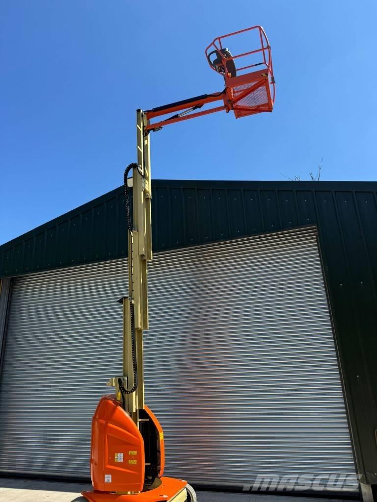 JLG Toucan 10 E-L Mât vertical