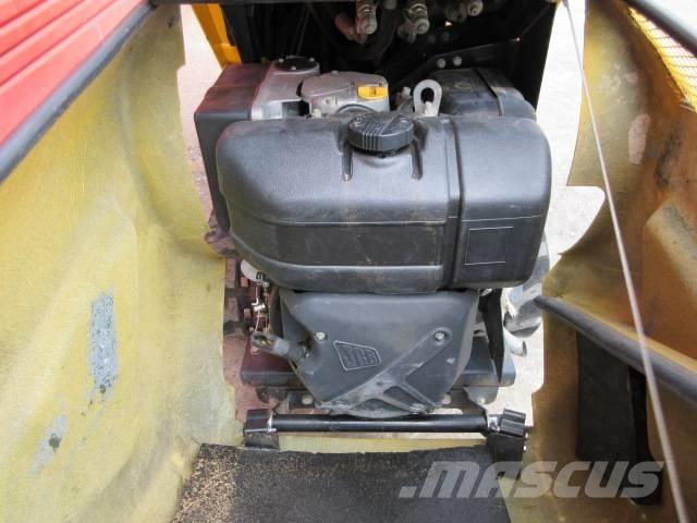 JCB HT D5 Tombereau sur chenilles