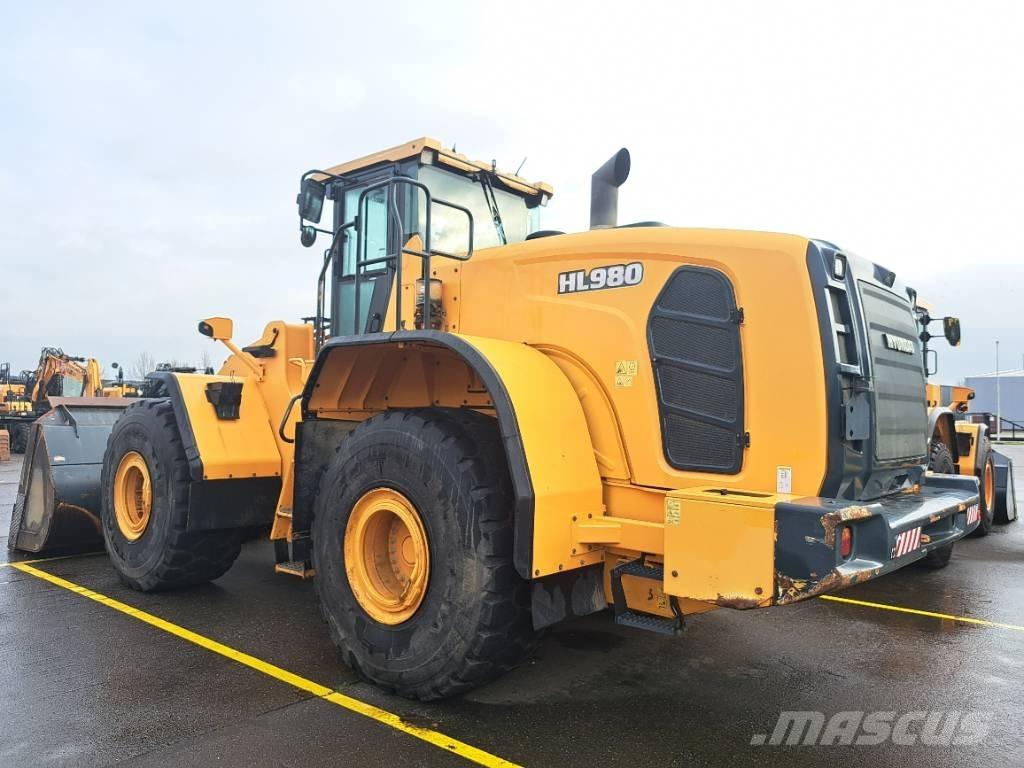 Hyundai HL980 Chargeuse sur pneus