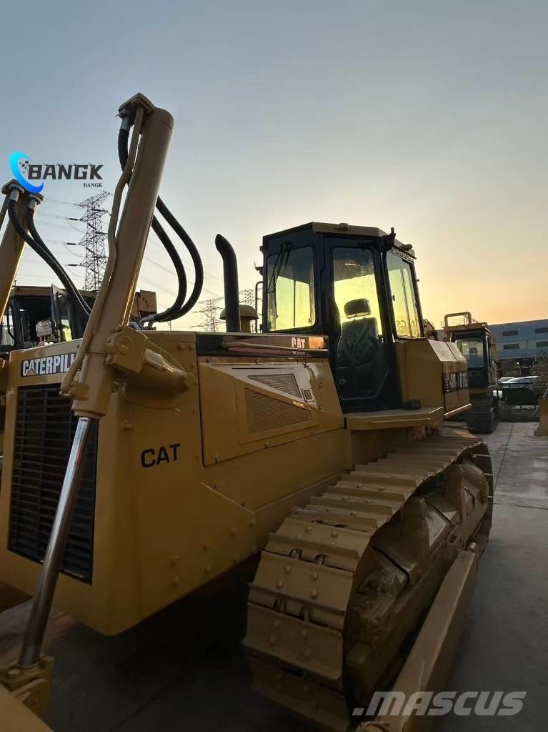 CAT D 7 G Bouteurs sur chenilles