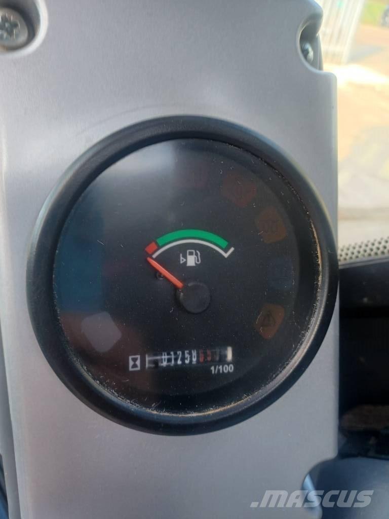 Yanmar SV 15 Mini pelle < 7t