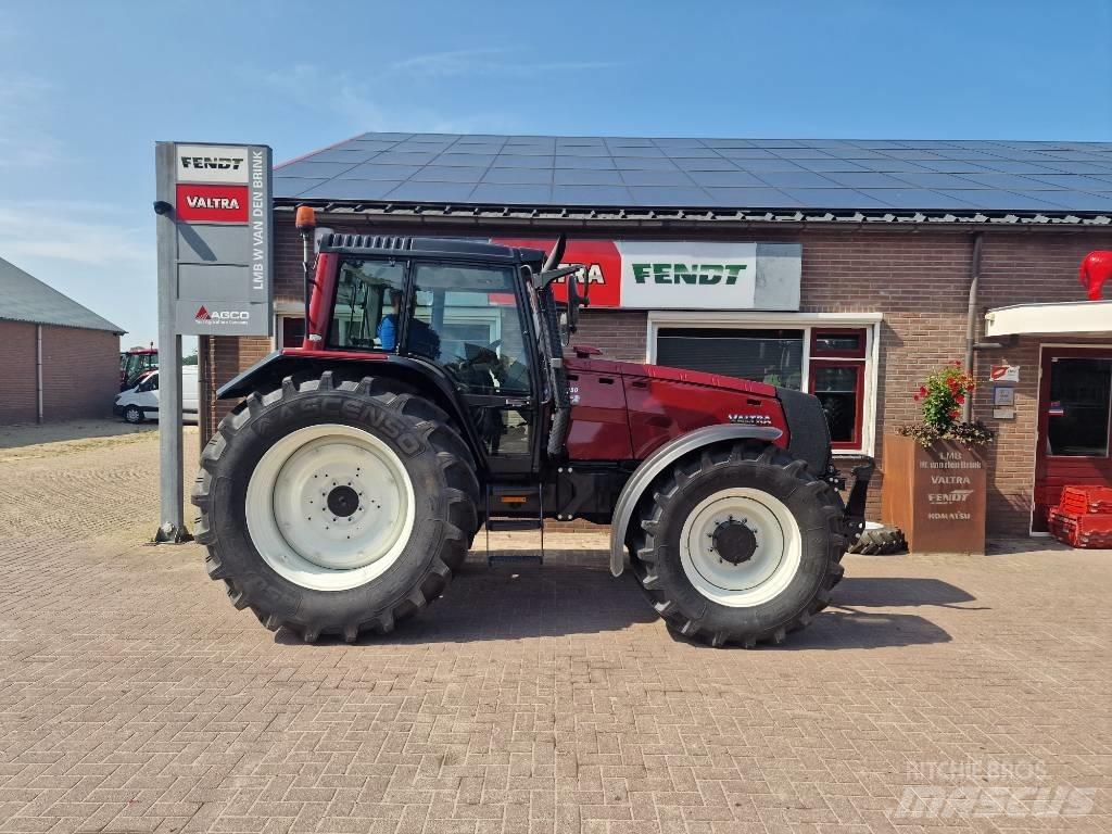 Valtra 8950 Tracteur