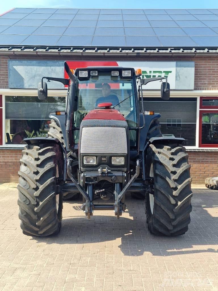 Valtra 8950 Tracteur