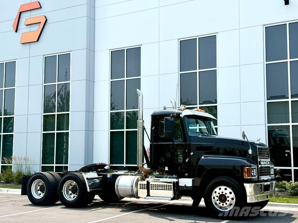 Mack Pinnacle Tracteur routier