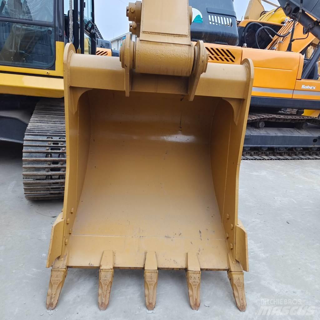 CAT 330 D Pelle sur chenilles