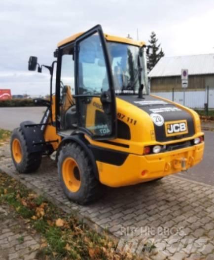 JCB 407 Chargeuse sur pneus