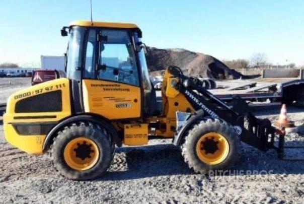 JCB 407 Chargeuse sur pneus
