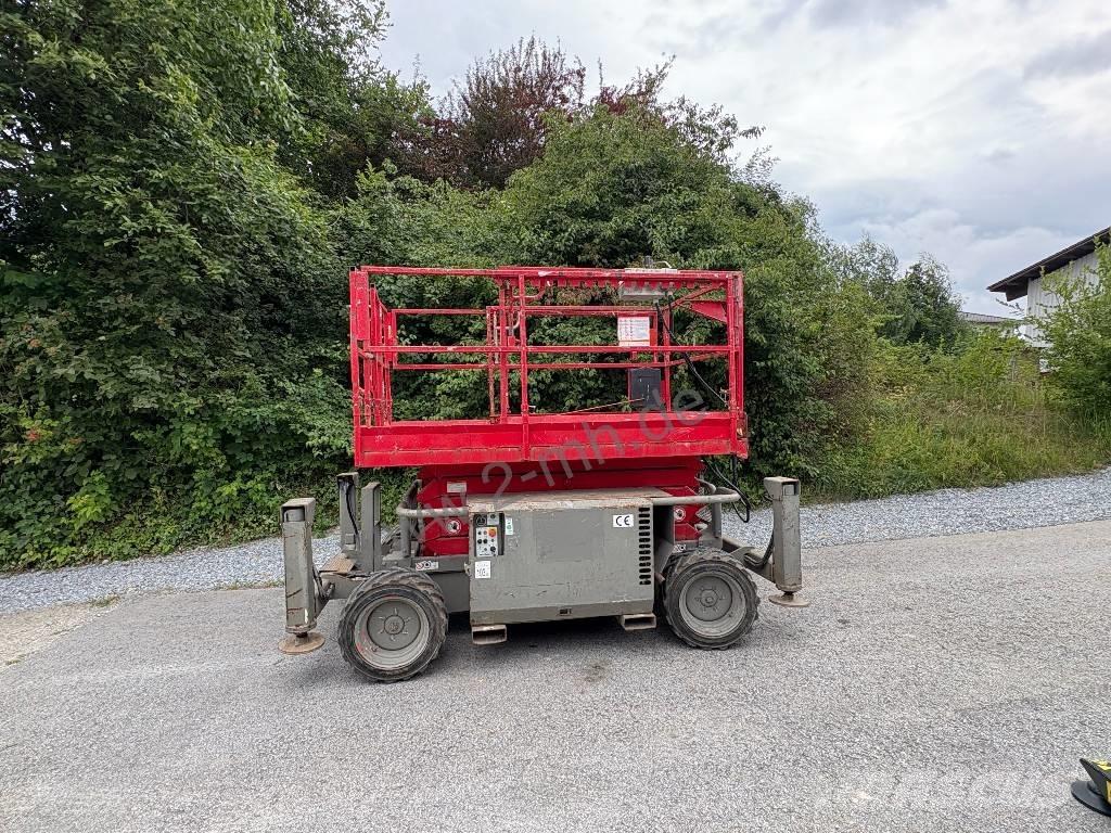 SkyJack SJ 6832 RT Nacelle ciseaux