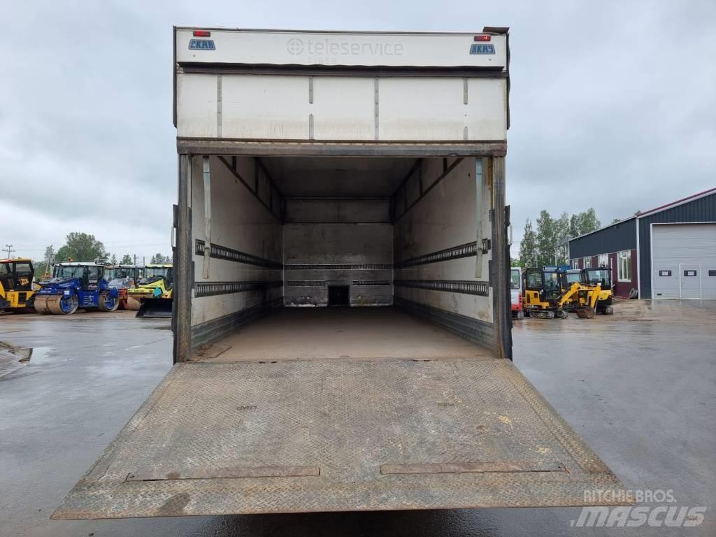 Volvo FL 240 Camion Fourgon