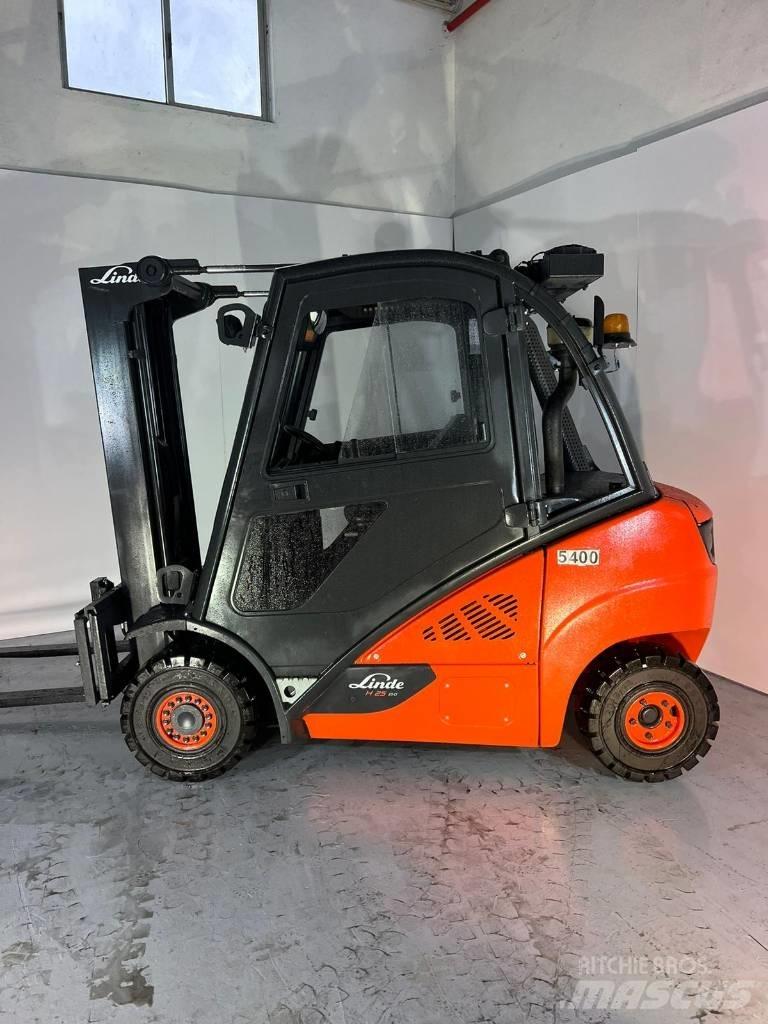 Linde H 25 D Chariots diesel